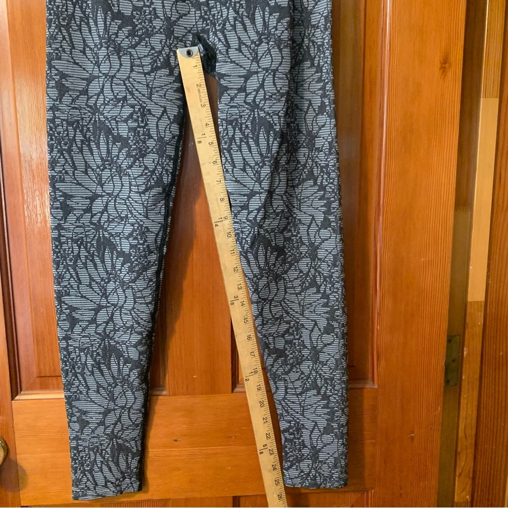 Fabletics Sebastian Seamless Legging Leggings Siz… - image 6